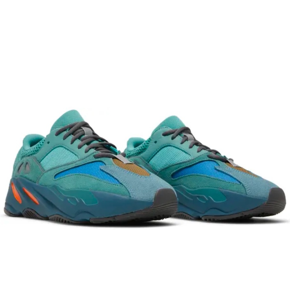 Yeezy Boost 700 Made By Adidas
Faded Azure Size 5 GZ2002